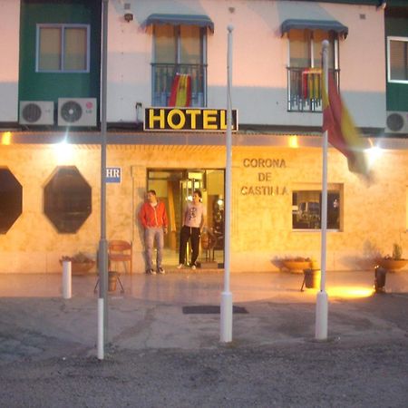 Hotel Corona De Castilla Villares de la Reina Exterior foto